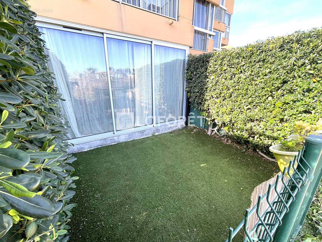 Appartement à VILLENEUVE-LOUBET