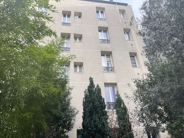 Appartement à LA COURNEUVE