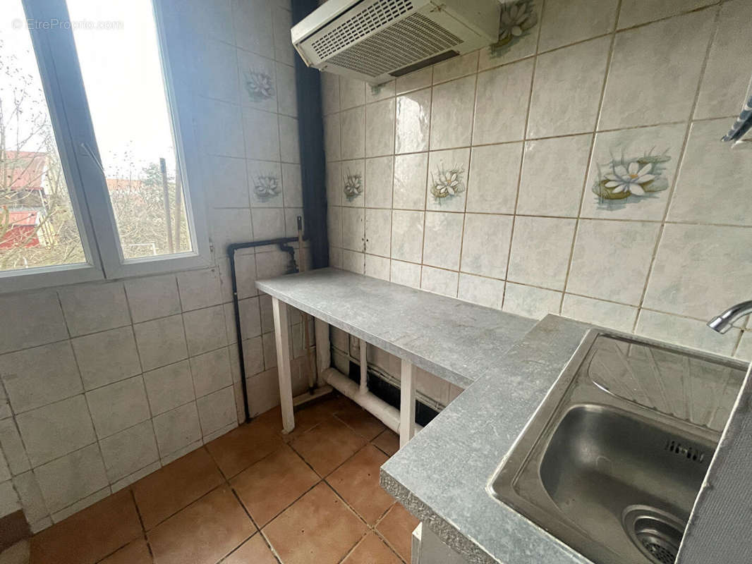 Appartement à LA COURNEUVE