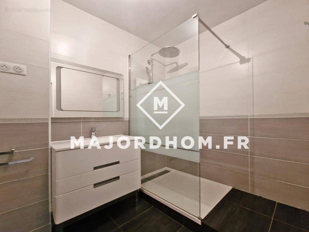 Appartement à MARSEILLE-8E