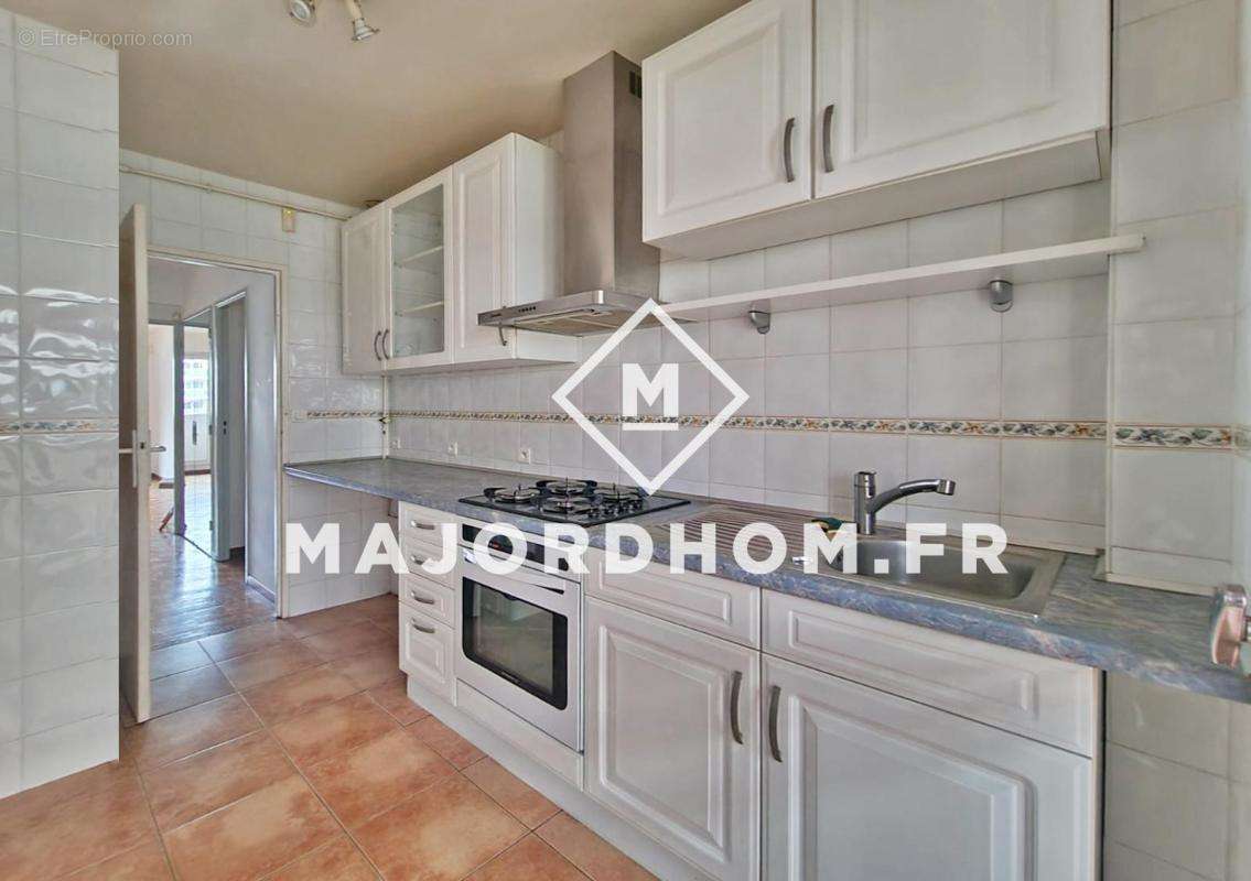 Appartement à MARSEILLE-8E