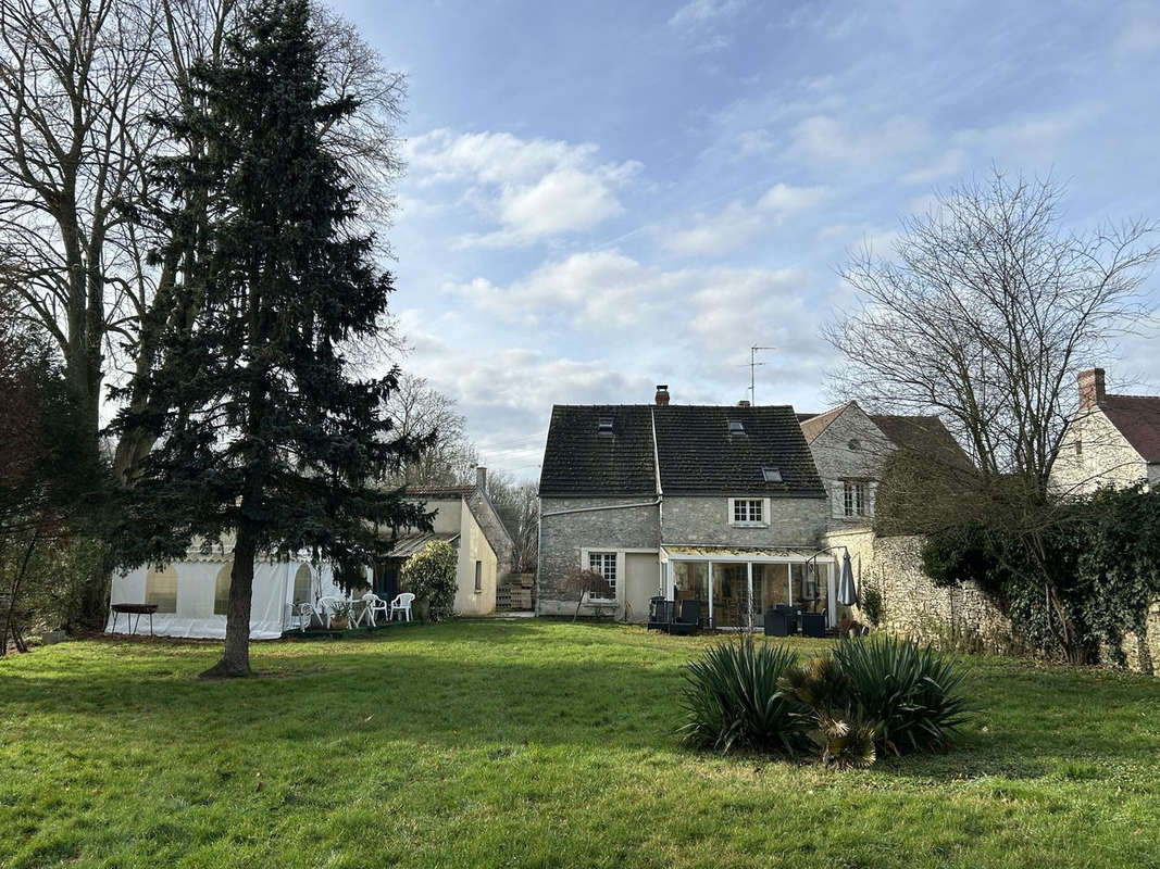 Maison à SENLIS