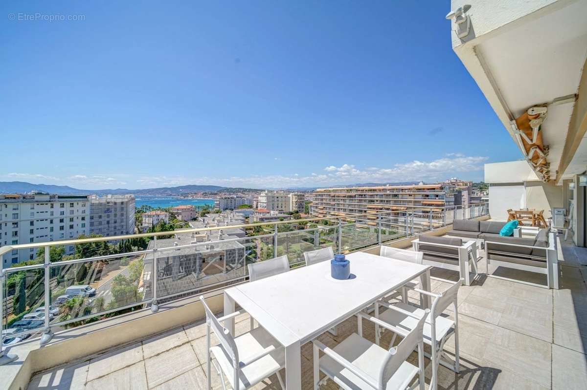 Appartement à CANNES