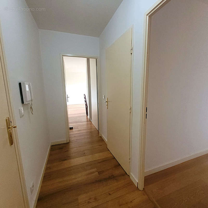 Appartement à LES ULIS