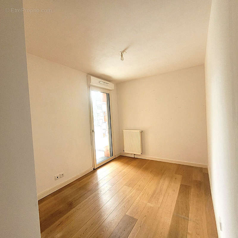 Appartement à LES ULIS