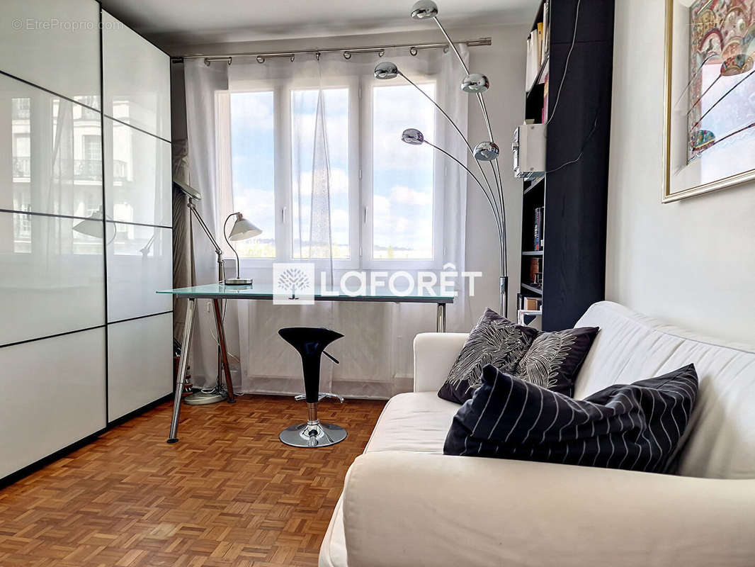 Appartement à ENGHIEN-LES-BAINS