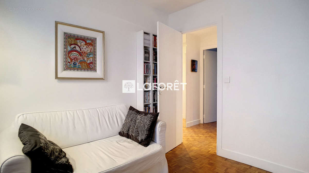 Appartement à ENGHIEN-LES-BAINS