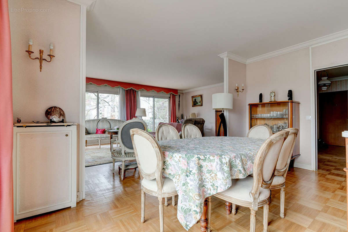 Appartement à SAINT-GERMAIN-EN-LAYE