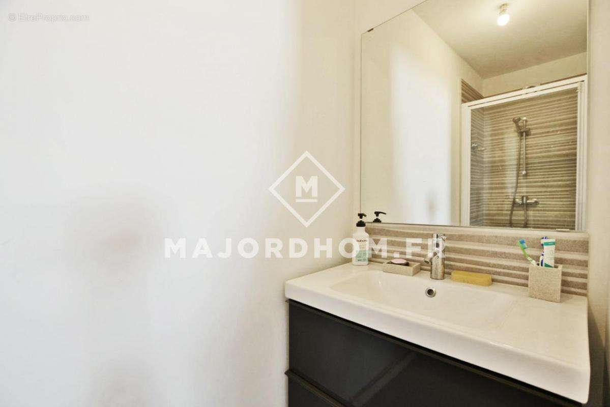 Appartement à MARSEILLE-10E