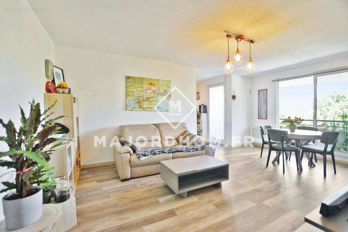 Appartement à MARSEILLE-13E