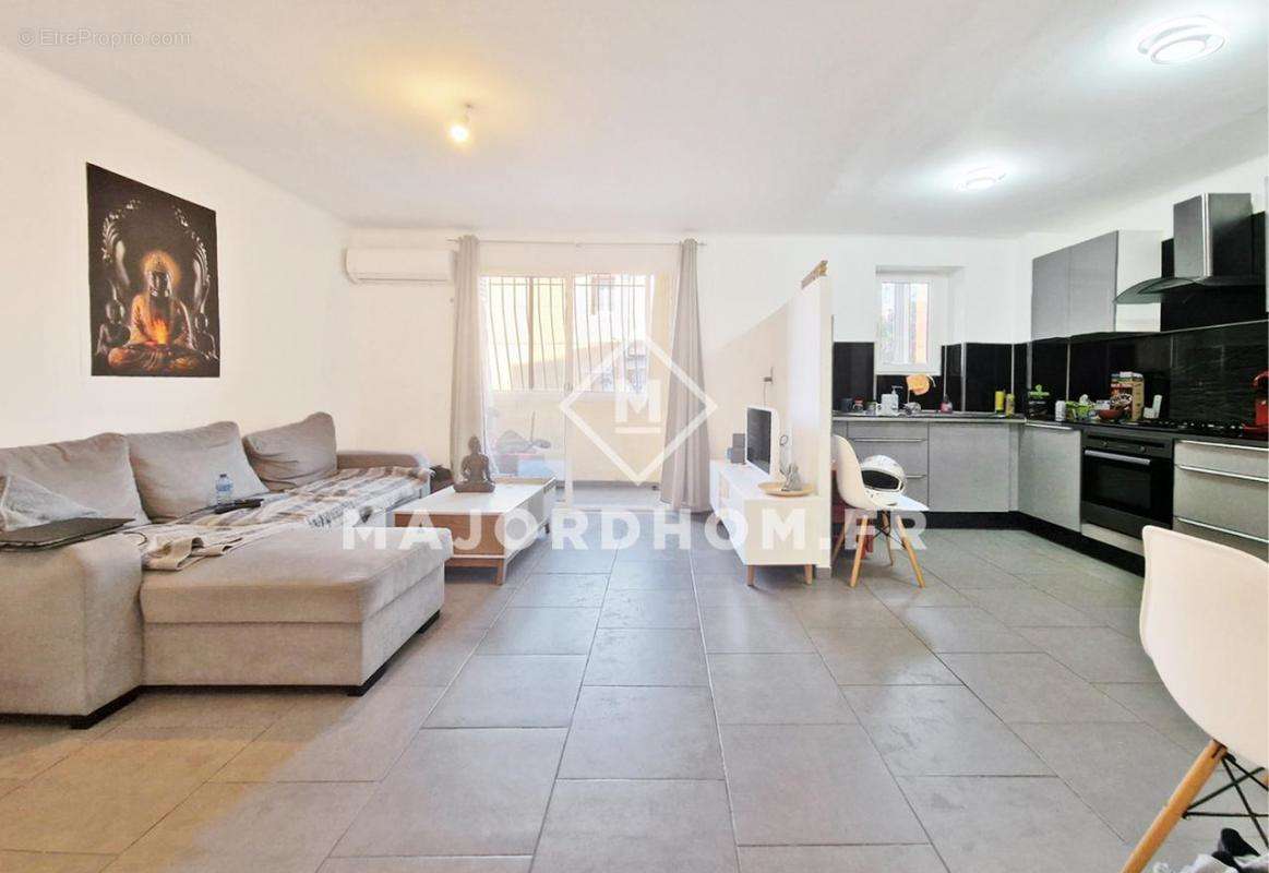 Appartement à MARSEILLE-10E