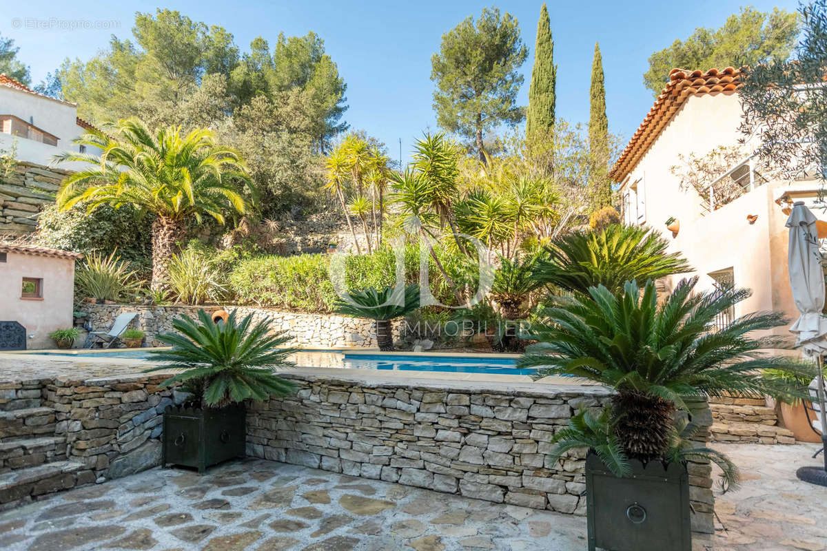 Maison à BANDOL