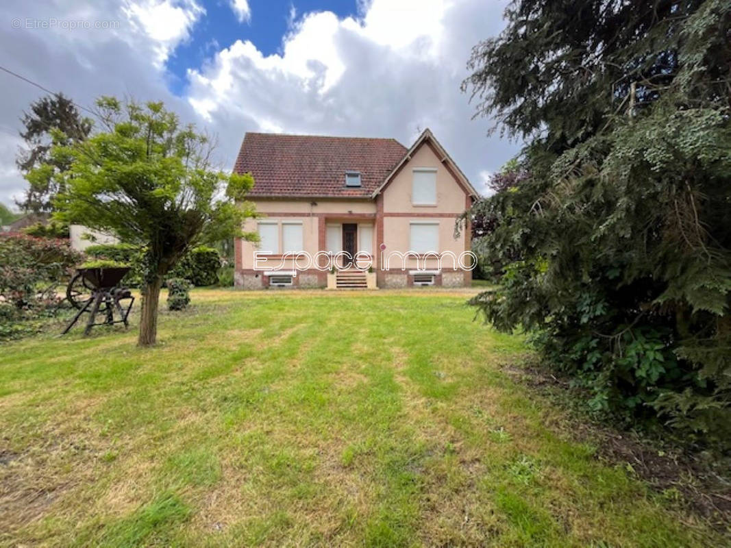 Maison à NOTRE-DAME-DE-BONDEVILLE