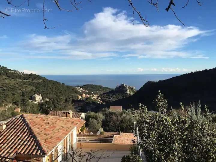 Appartement à EZE