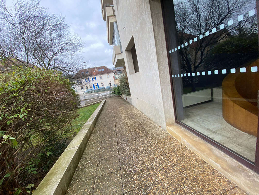 Appartement à LONS-LE-SAUNIER