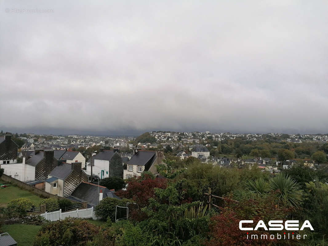 Terrain à QUIMPER