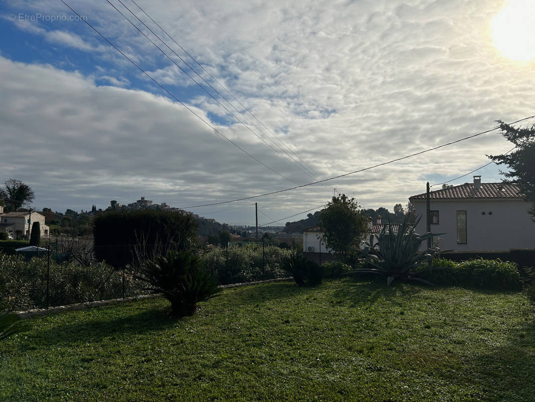 Maison à CAGNES-SUR-MER