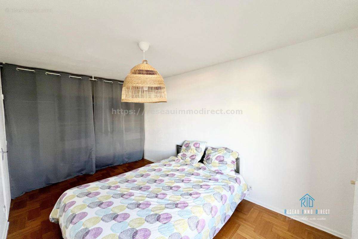 Appartement à LYON-8E