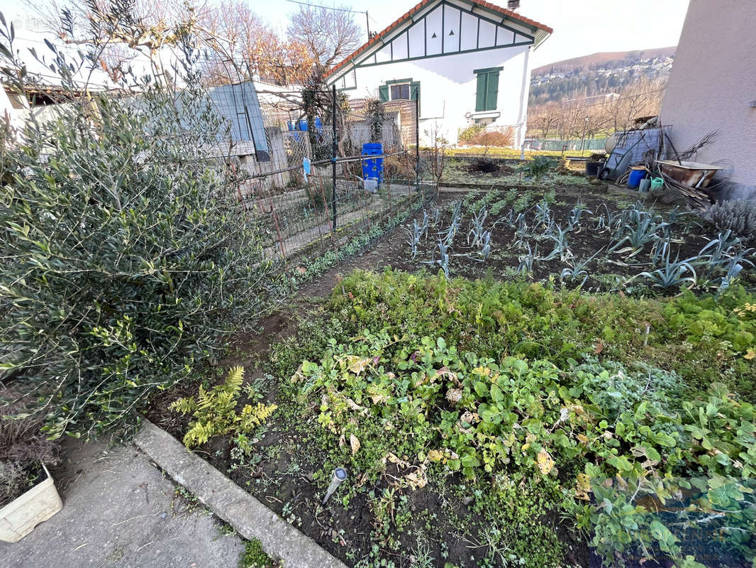 Maison à LOURDES