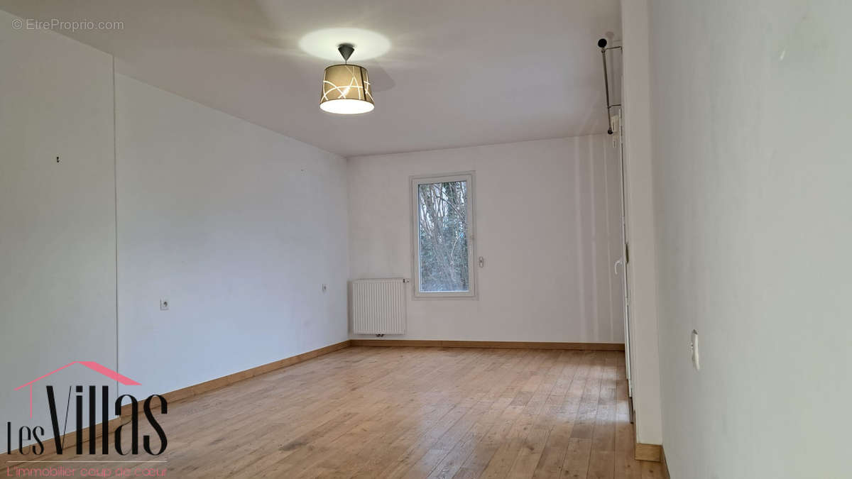 Appartement à BEGLES