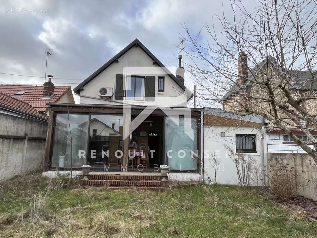 Maison à SOTTEVILLE-LES-ROUEN