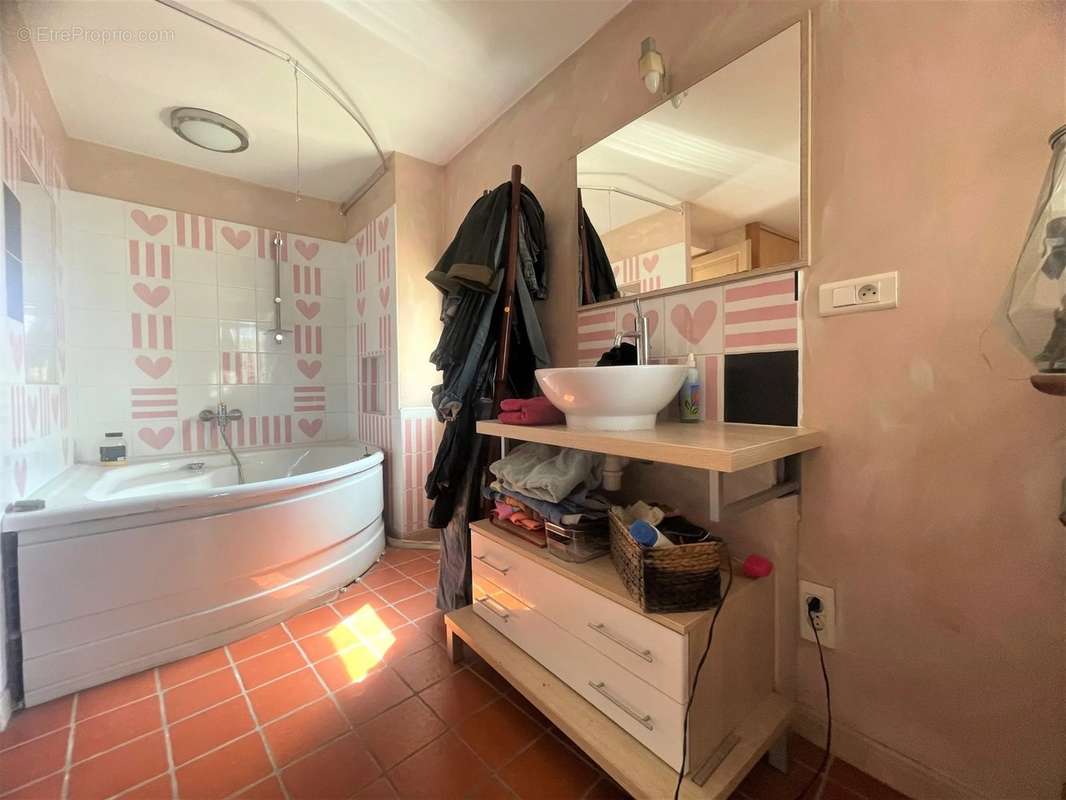 Appartement à BEAUCAIRE