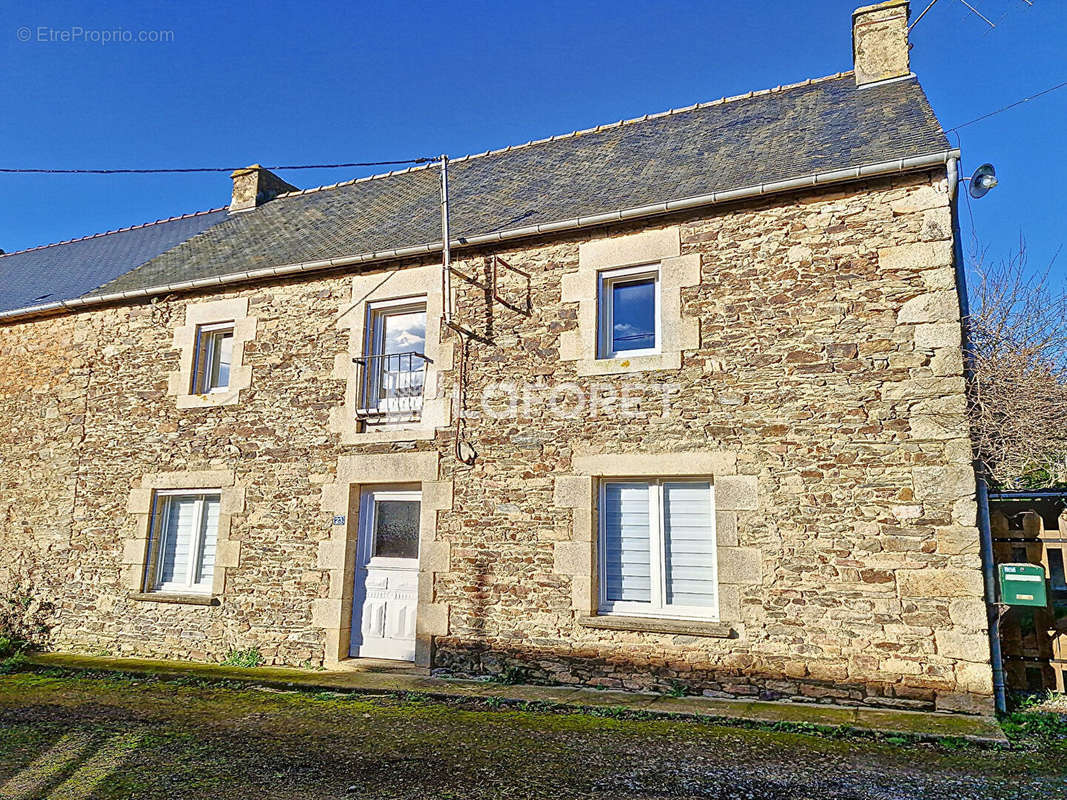 Maison à TAUPONT