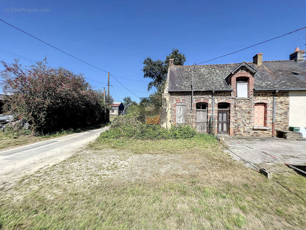 Maison à BAIN-DE-BRETAGNE