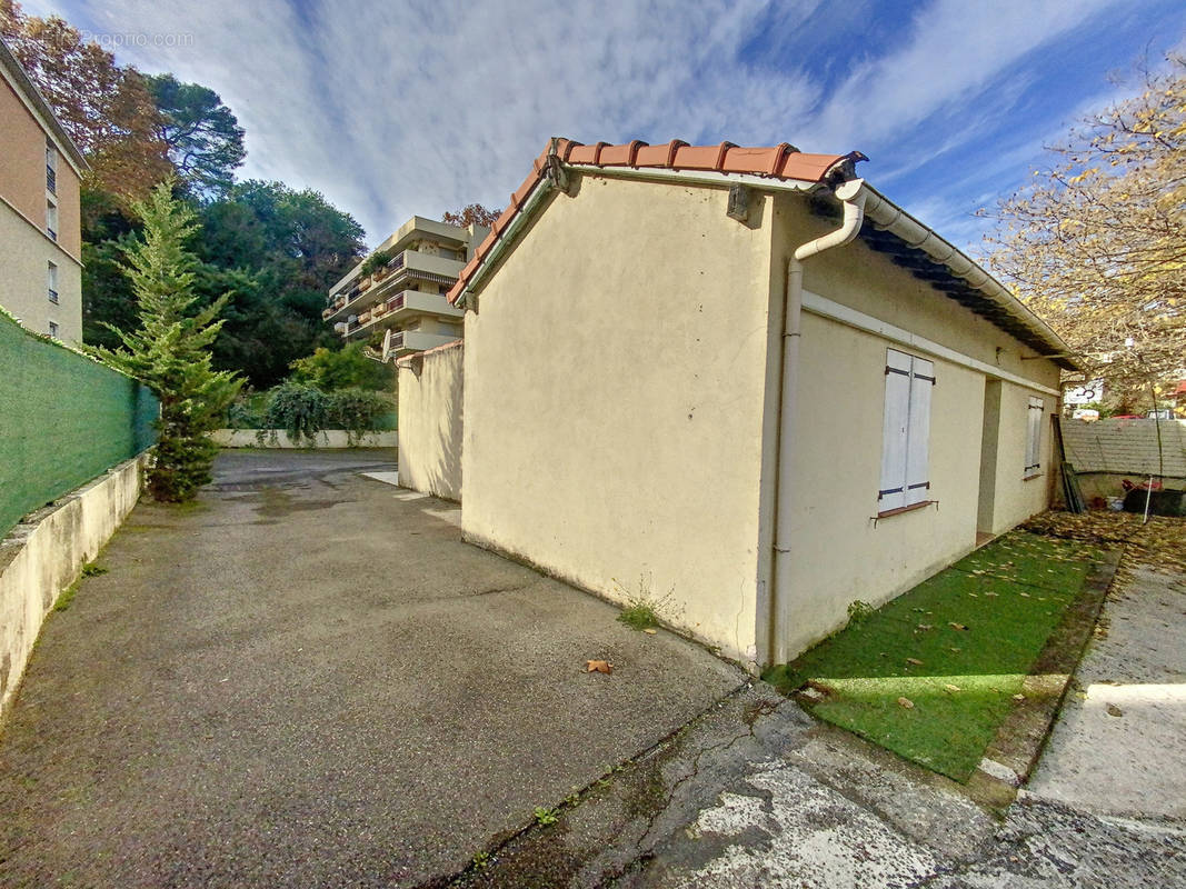 Maison à CAGNES-SUR-MER