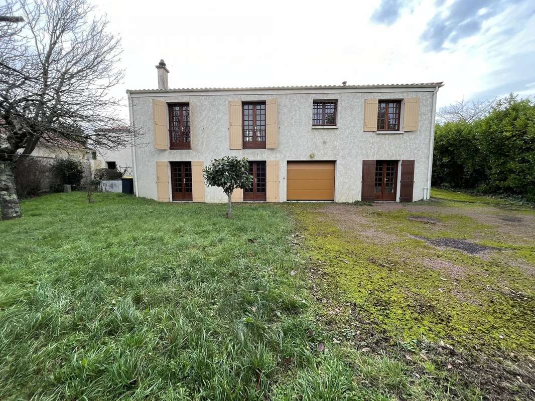 Maison à MESCHERS-SUR-GIRONDE