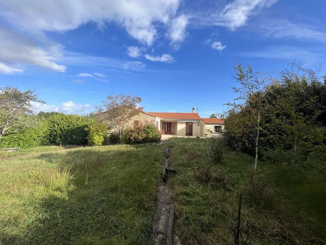 Maison à MESCHERS-SUR-GIRONDE