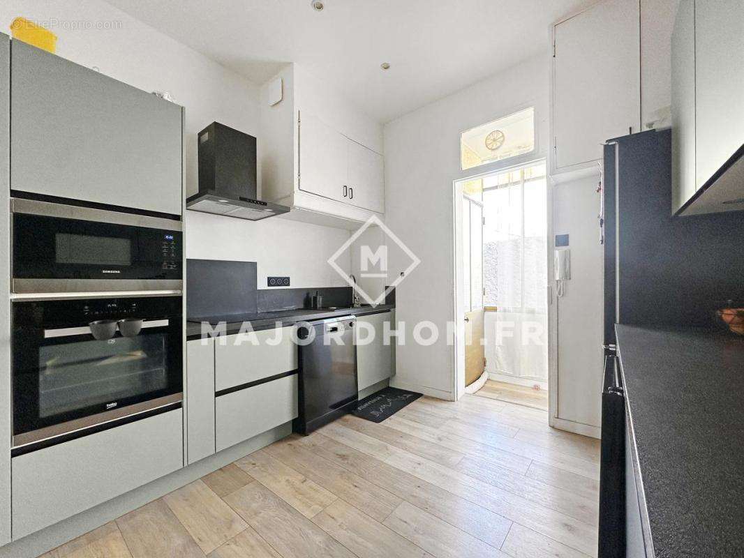 Appartement à MARSEILLE-16E