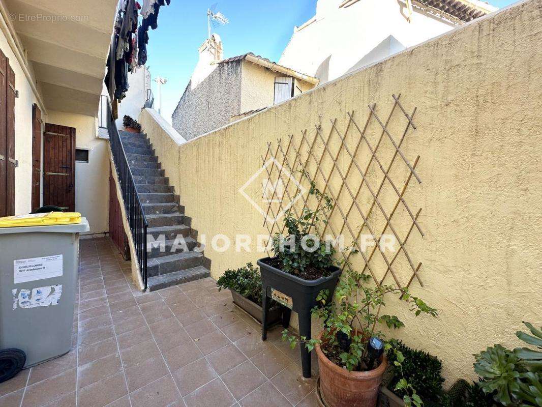 Appartement à MARSEILLE-16E