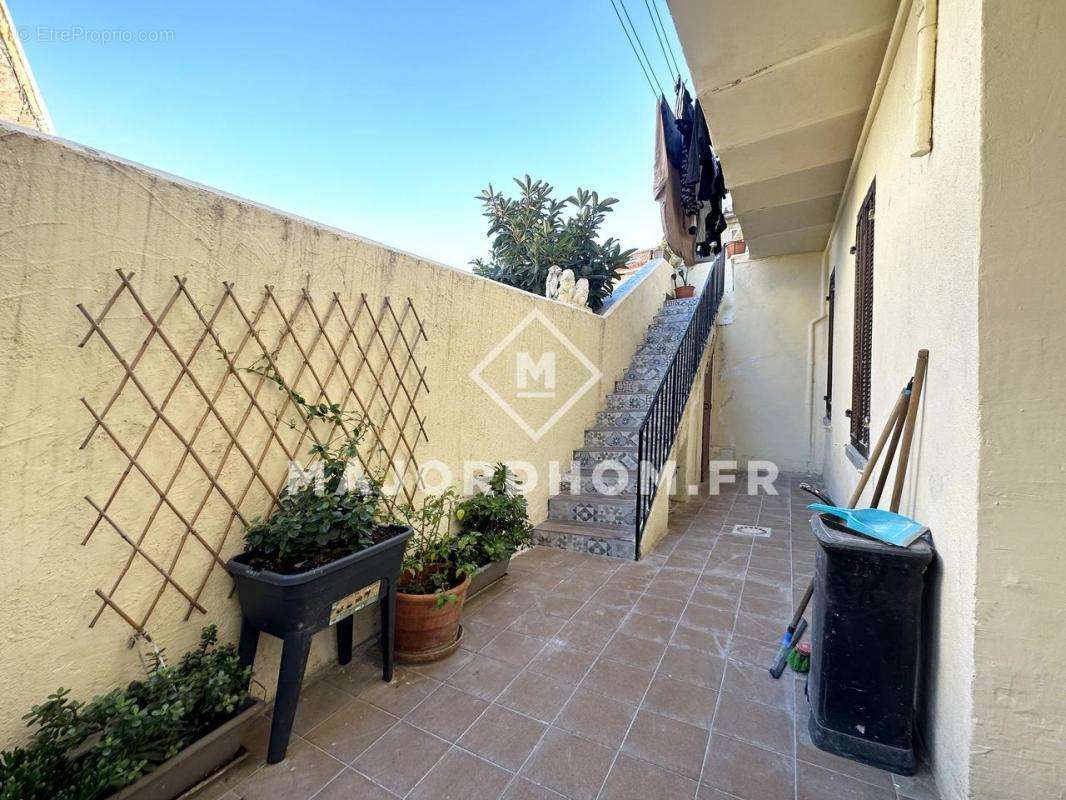 Appartement à MARSEILLE-16E