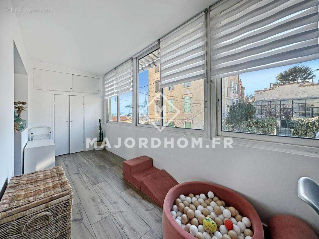 Appartement à MARSEILLE-16E