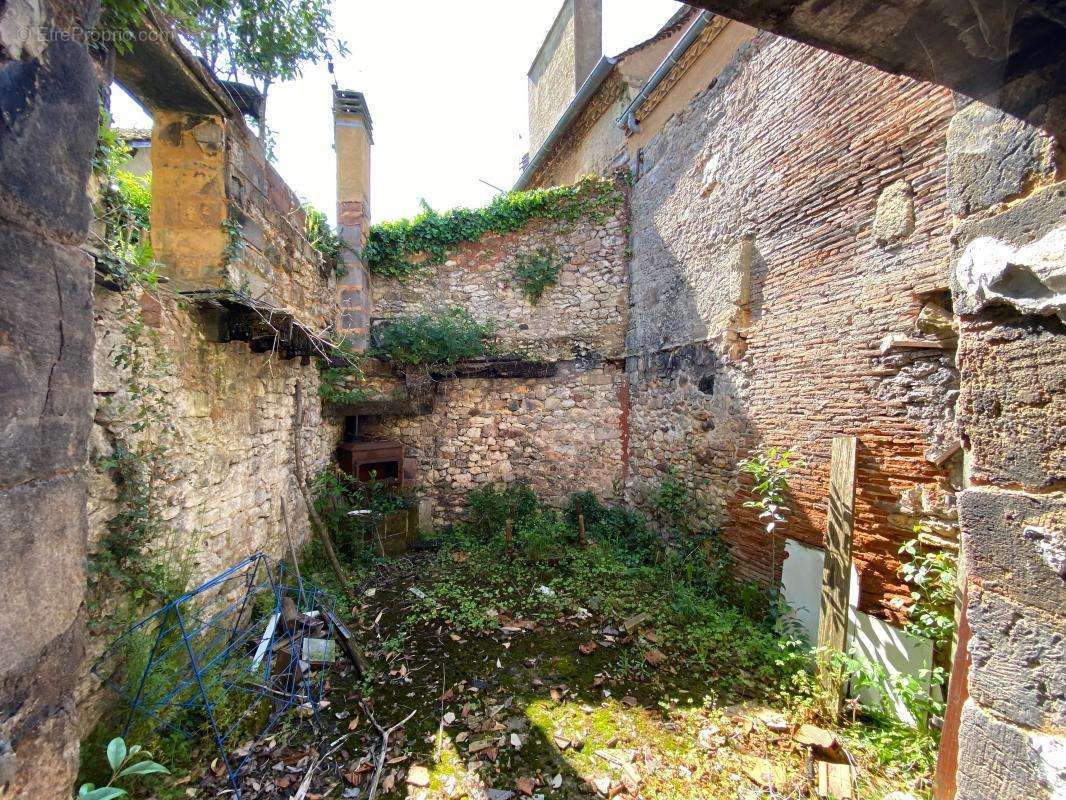 Maison à LE BUGUE