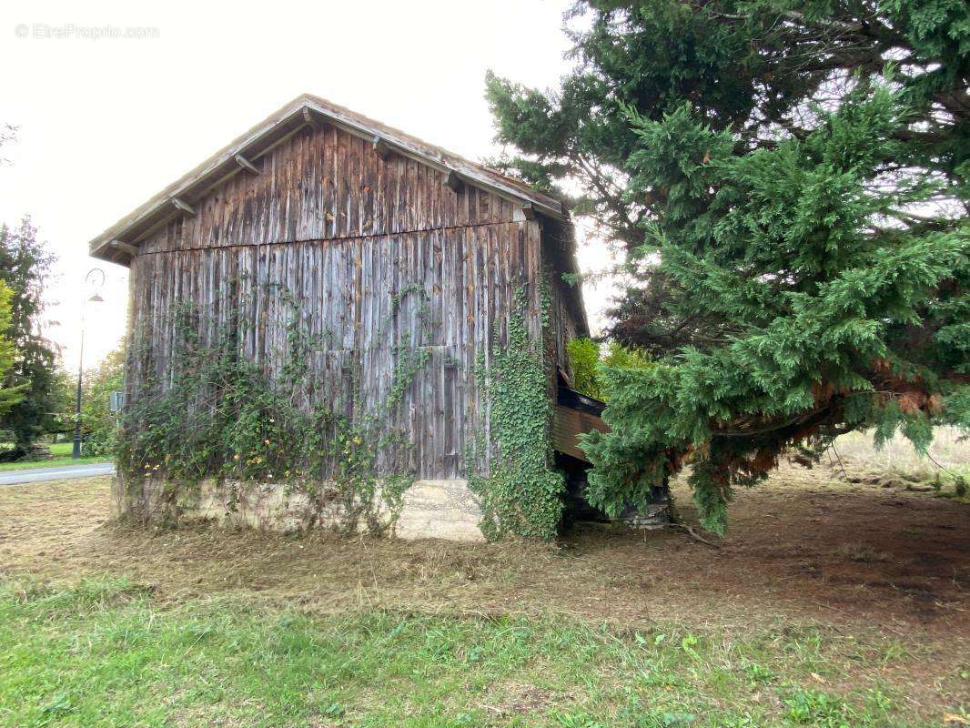 Maison à TREMOLAT