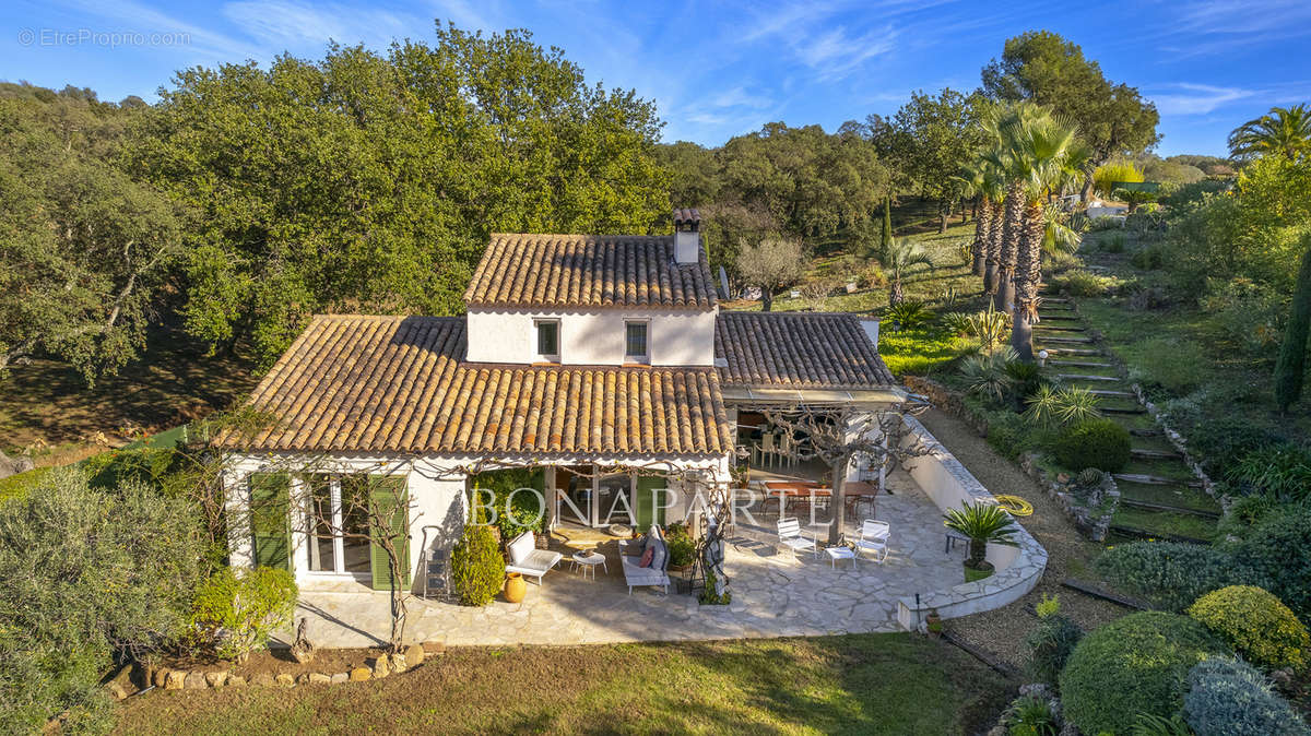 Maison à FREJUS