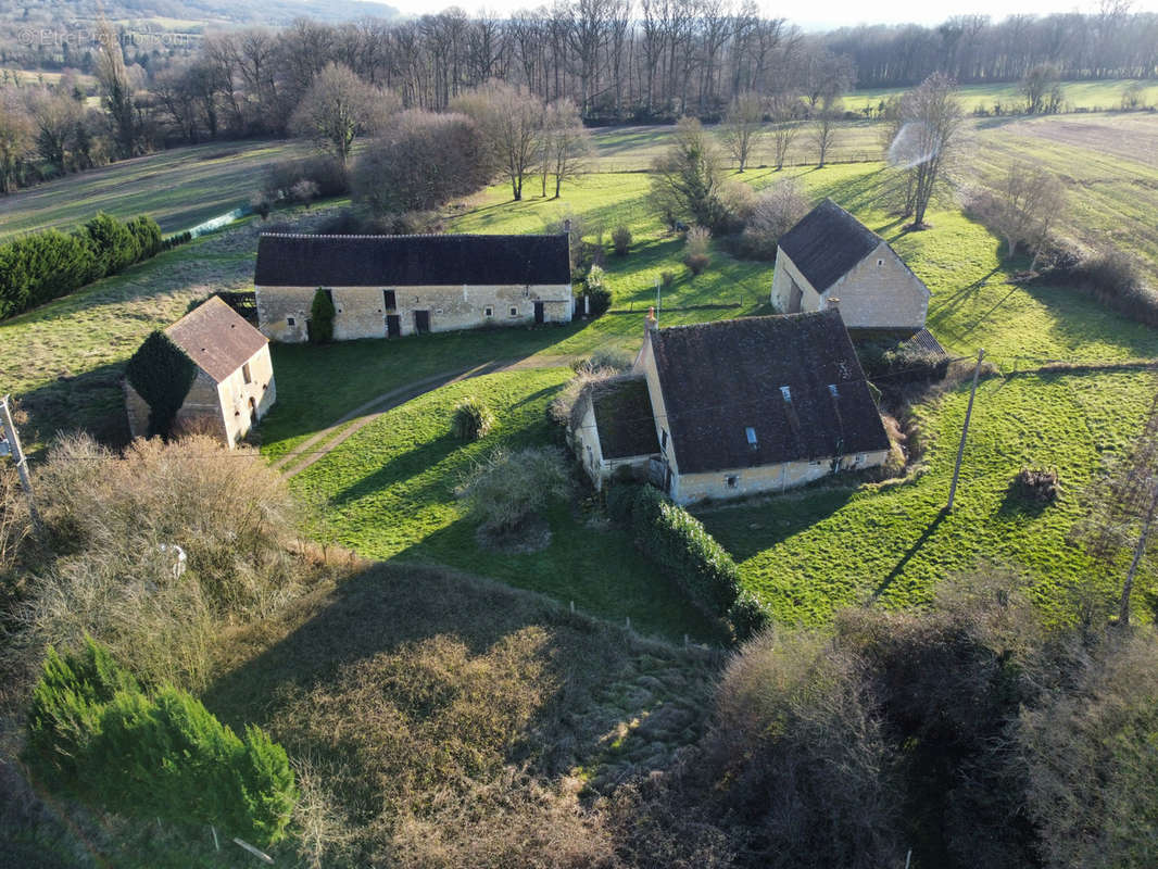 Maison à GEMAGES