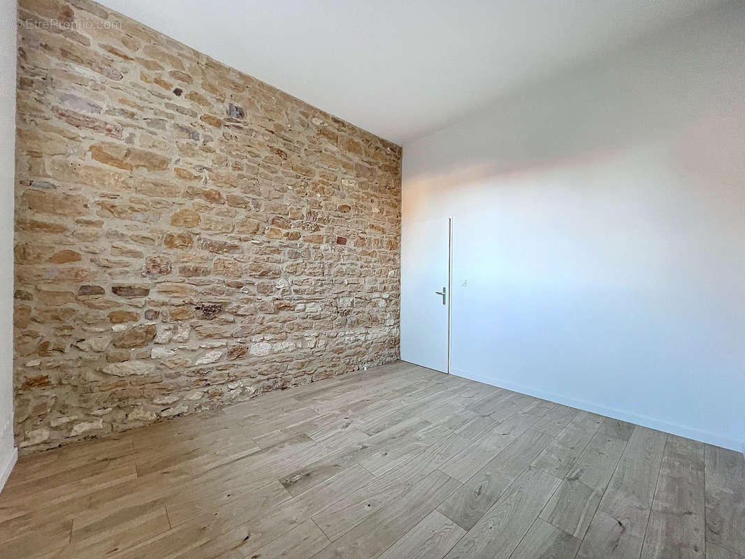 Appartement à VILLEFRANCHE-SUR-SAONE