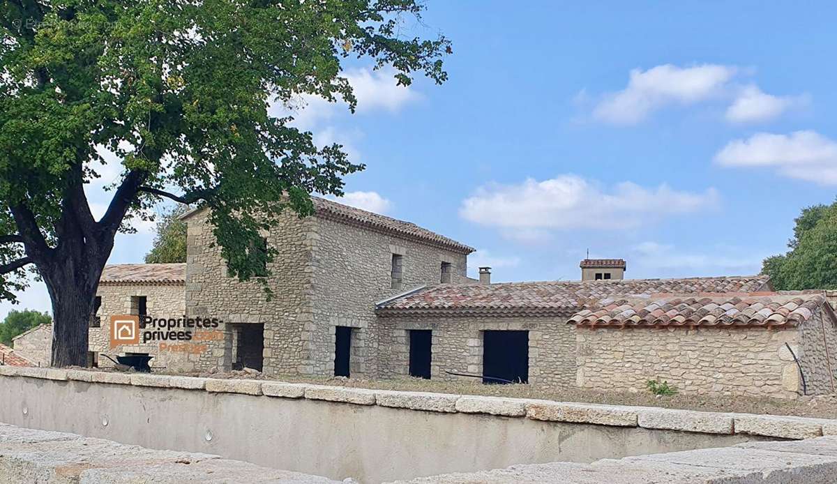 Maison à UZES