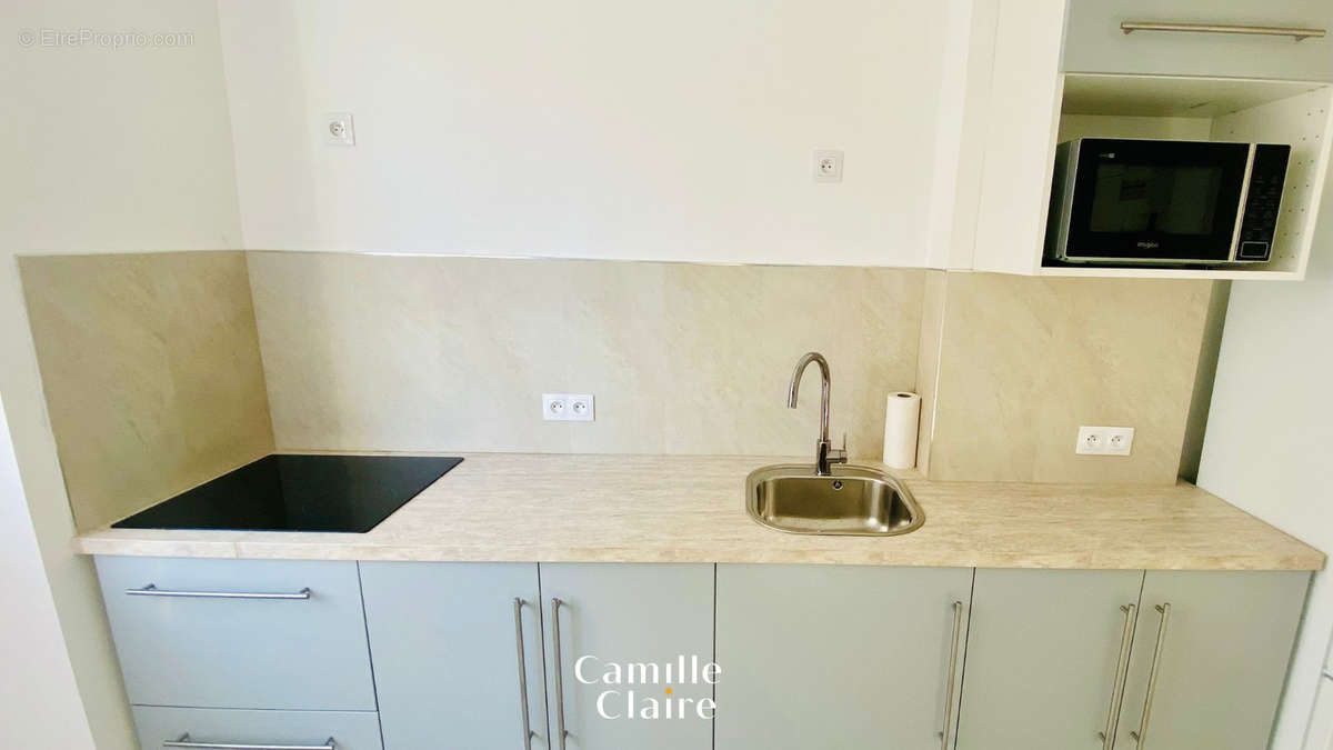 Appartement à MARSEILLE-3E