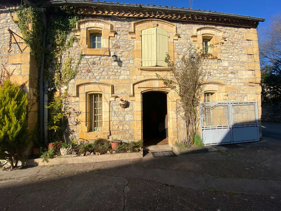 Maison à SAINT-CYPRIEN