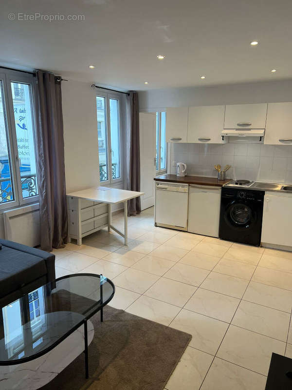 Appartement à PARIS-20E