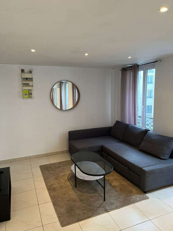 Appartement à PARIS-20E