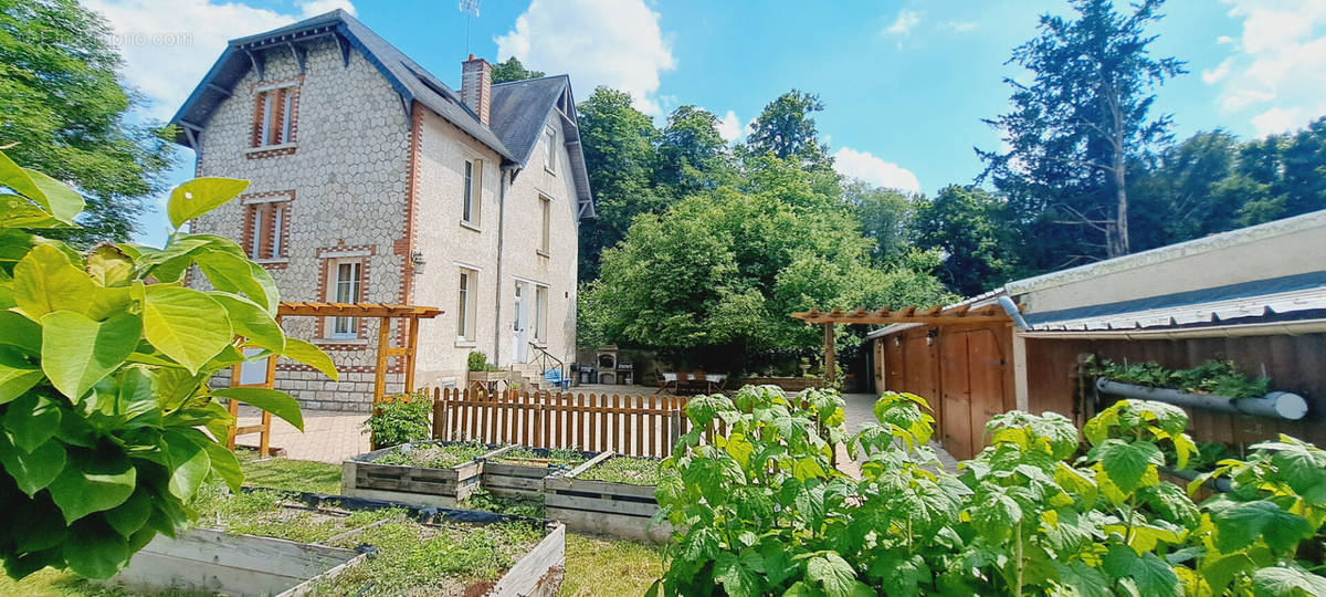 Maison à VITRY-AUX-LOGES