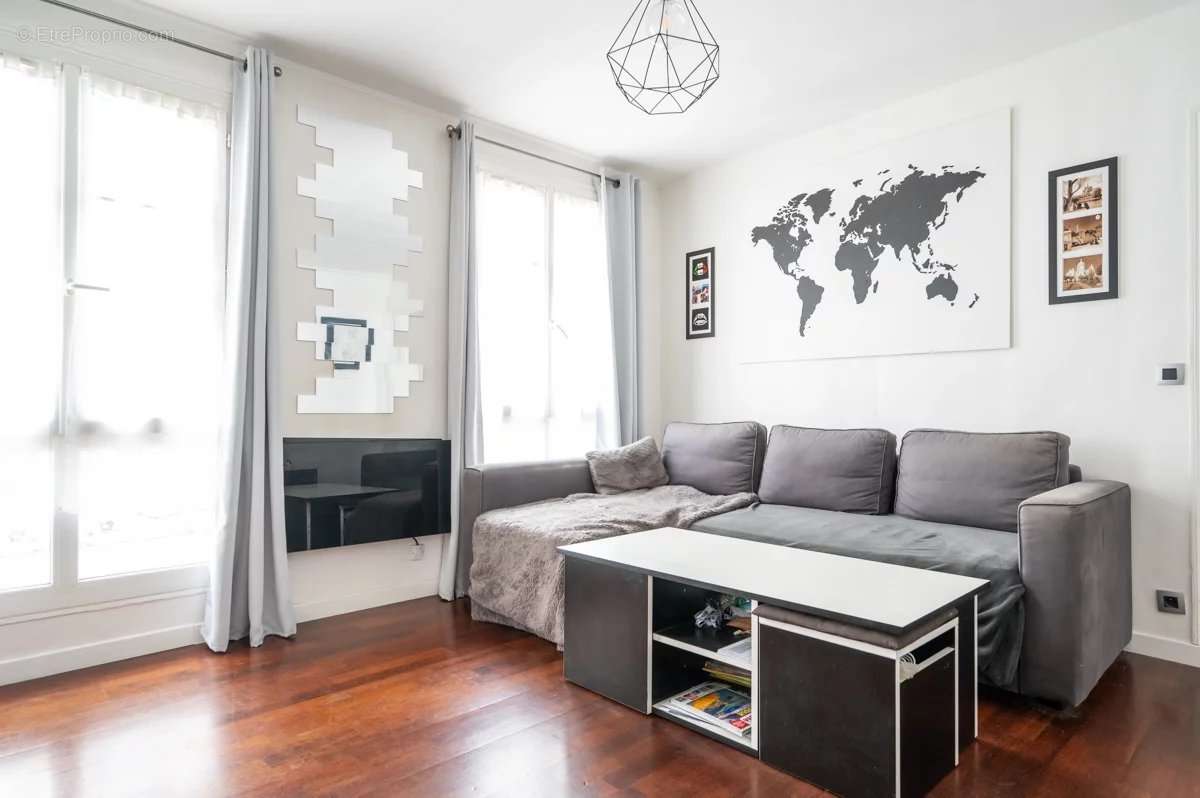 Appartement à LEVALLOIS-PERRET