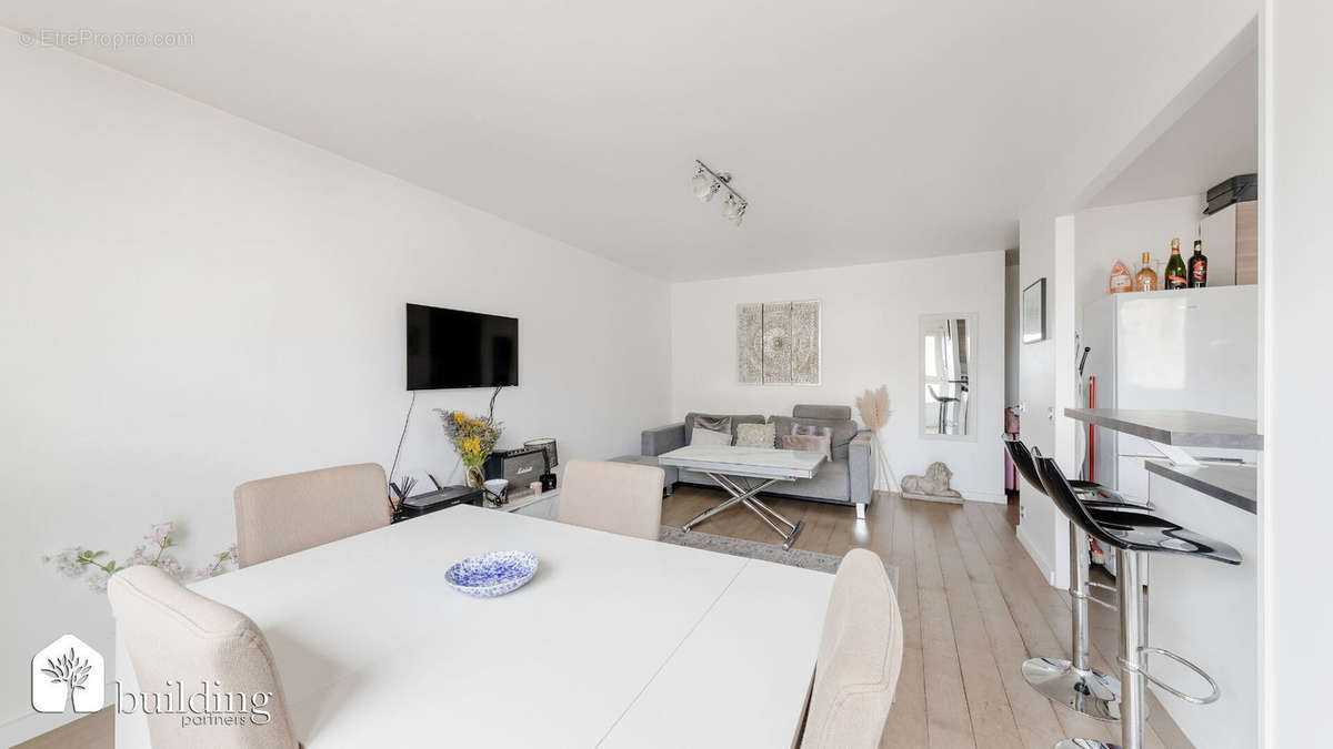 Appartement à LEVALLOIS-PERRET