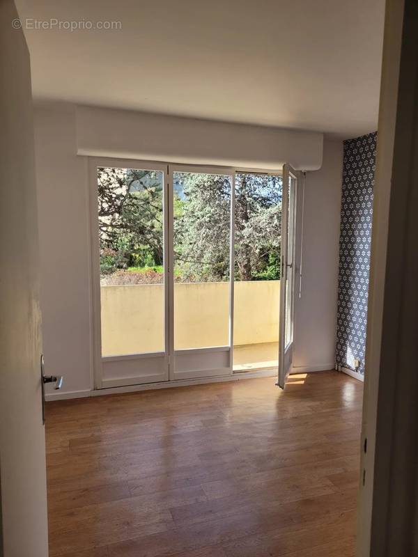 Appartement à AUBAGNE