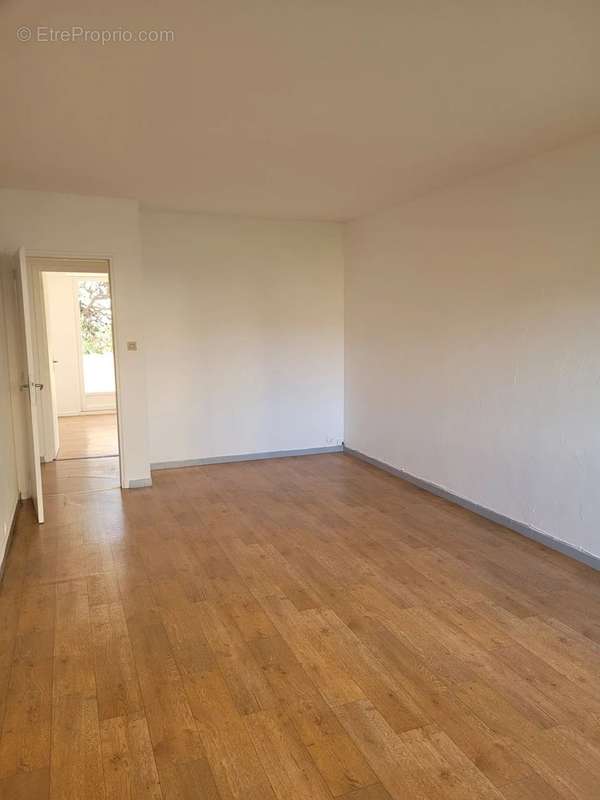 Appartement à AUBAGNE